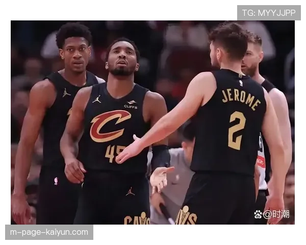 米切尔鼻骨骨折接受手术 骑士东部前四排名面临挑战